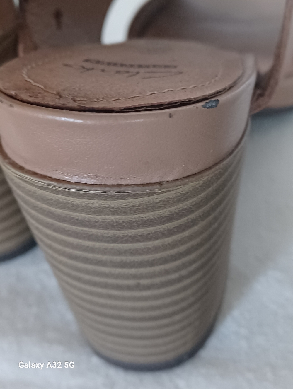 Clarks Womens Soft Collection Brown Leather,  Block 3.5 Heel Size 7 - Picture 5 of 10
